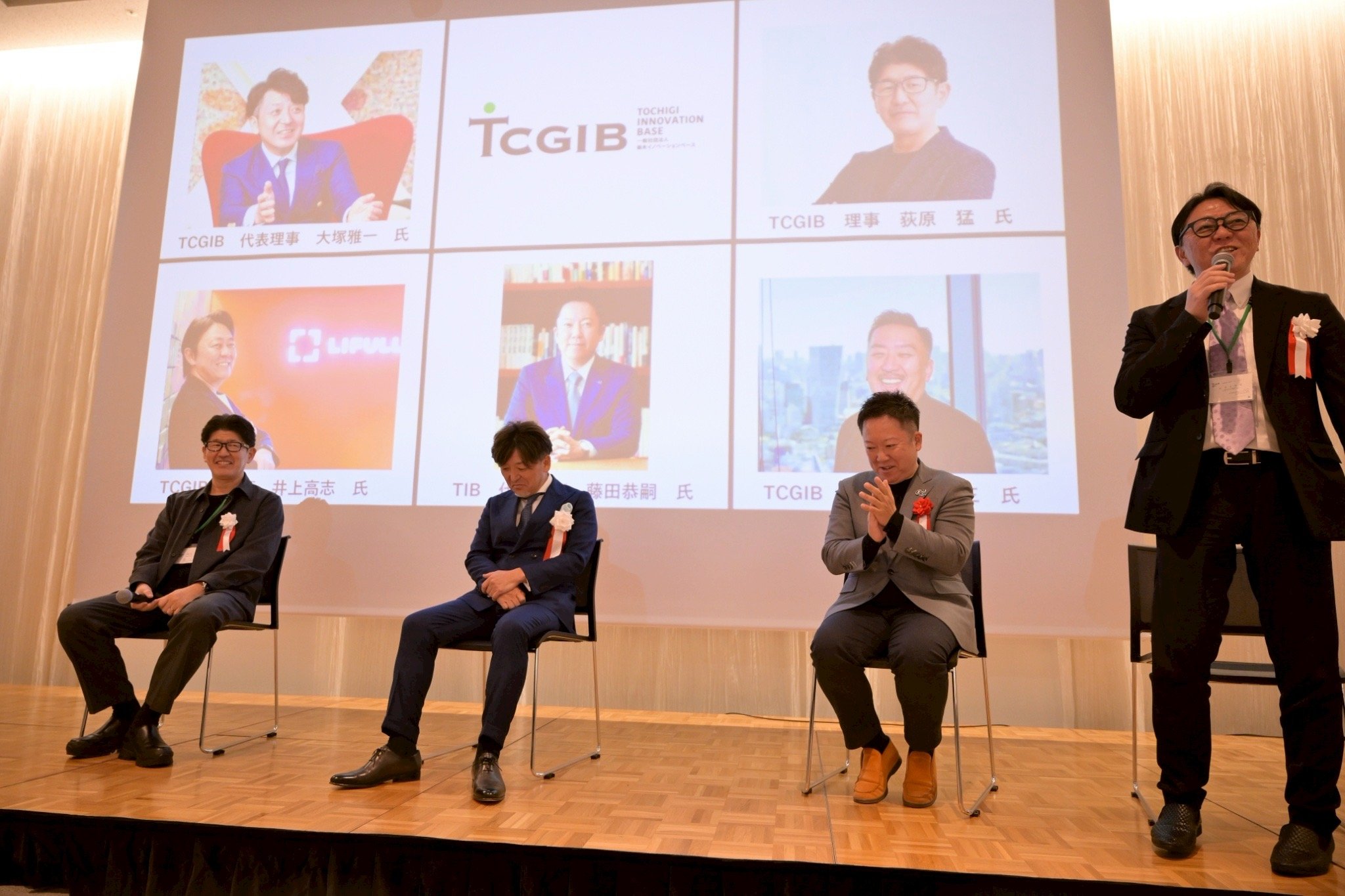 BA563CFA-15CD-48AA-9F04-8B667A1823DB